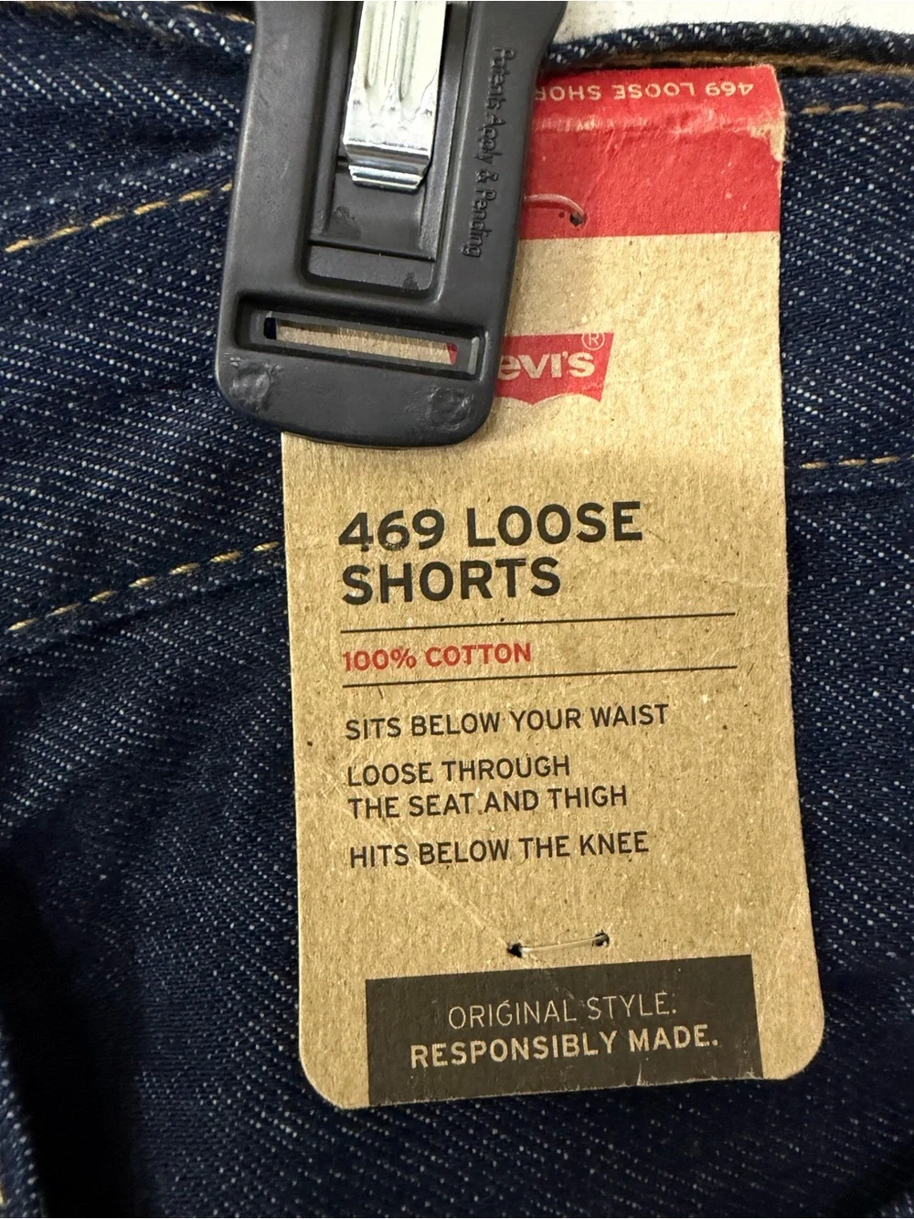 Levi’s 469 Loose Jean Shorts
